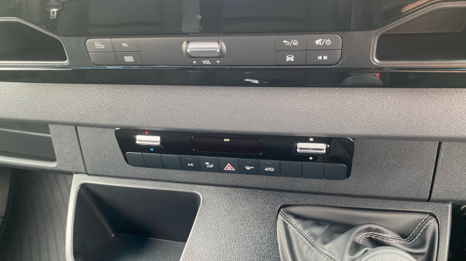 Mercedes-Benz Sprinter 315Cdi L2 Diesel Rwd 3.5t H2 Pro Van - Image 24